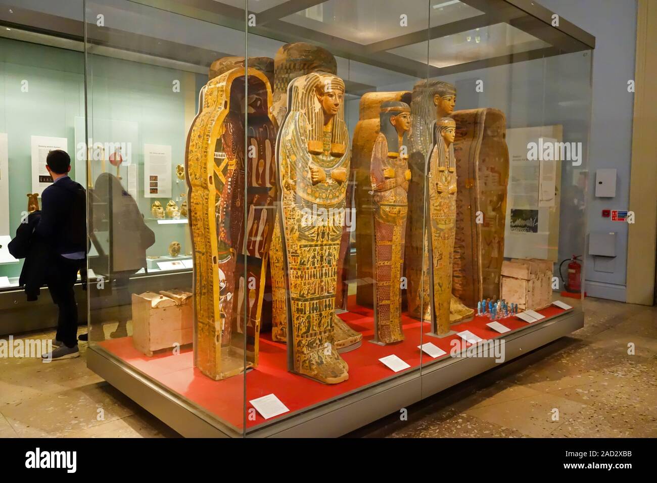 Ägyptische Mumien im British Museum, Great Russell St, Bloomsbury, London, England, Großbritannien Stockfoto