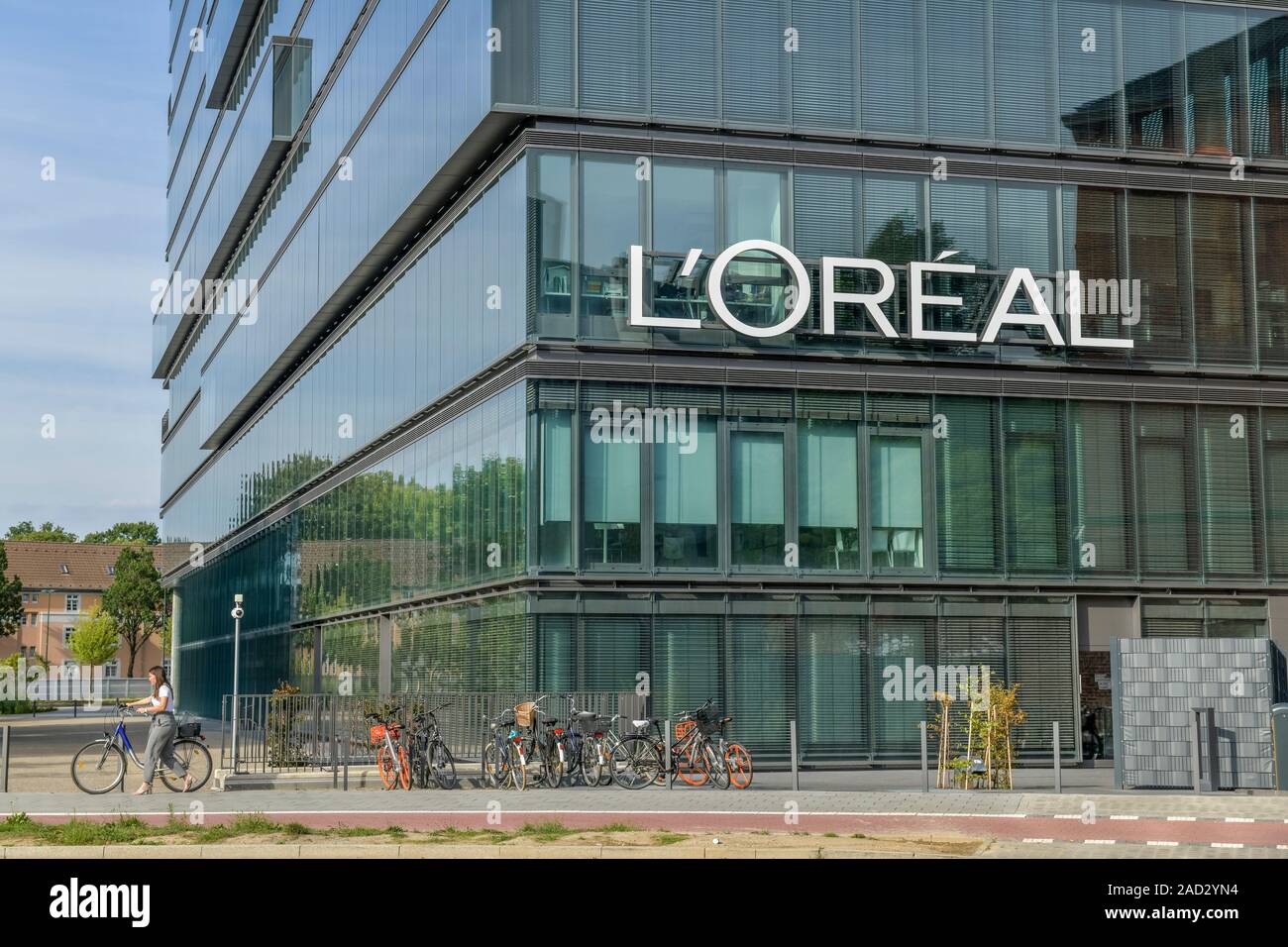 L'Oreal Deutschlandzentrale, Johannstraße, Düsseldorf, Nordrhein-Westfalen, Deutschland Stockfoto