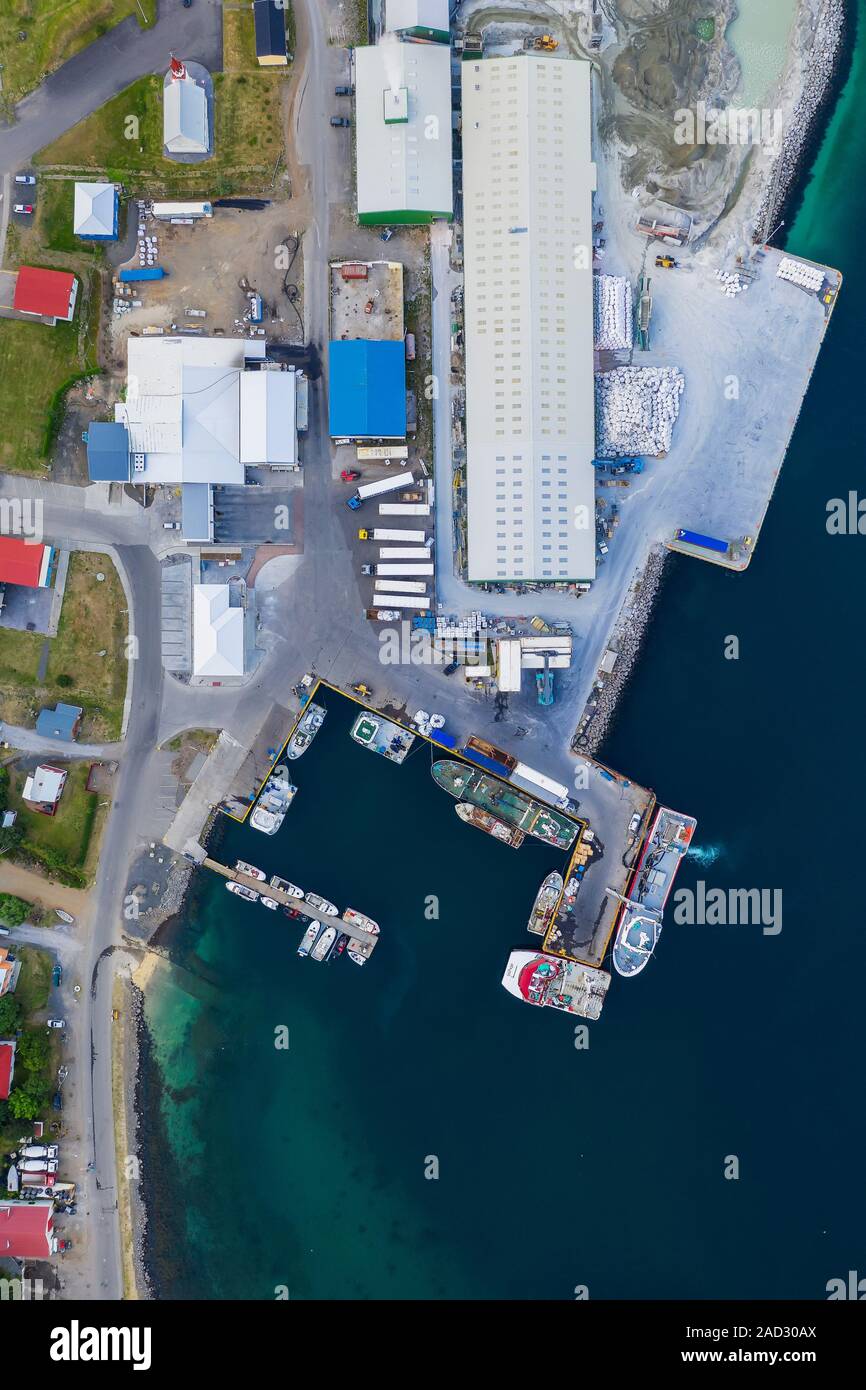 Hafen, Bildudalur, Arnarfjordur Fjord, Westfjorde, Island Stockfoto