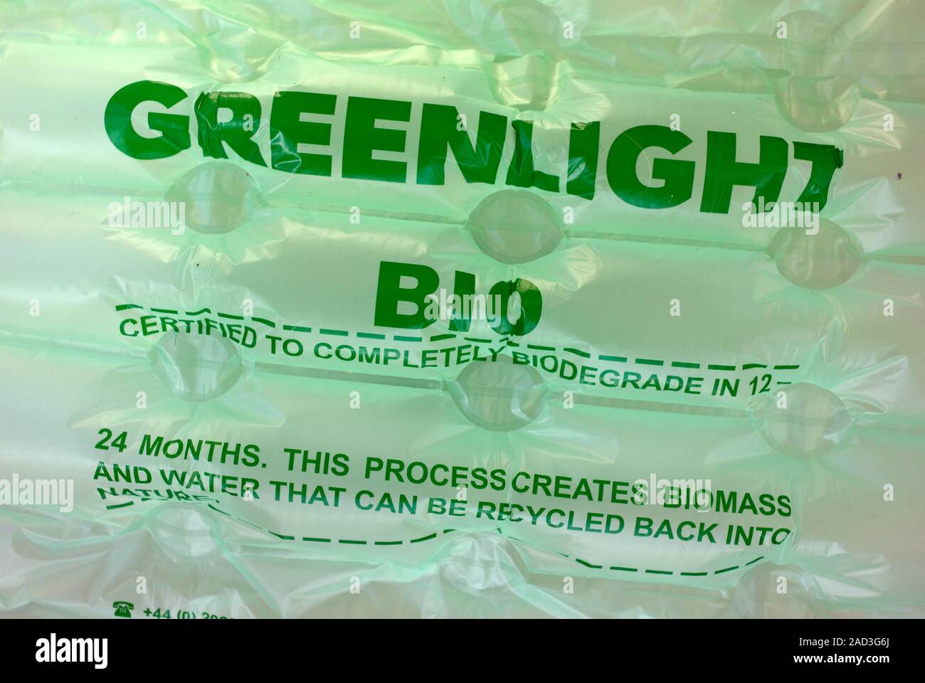 Greenlight biologisch abbaubaren Kunststoff Verpackung, die komplett auf Biomasse und Wasser biodegrades innerhalb von 24 Monaten UK Stockfoto