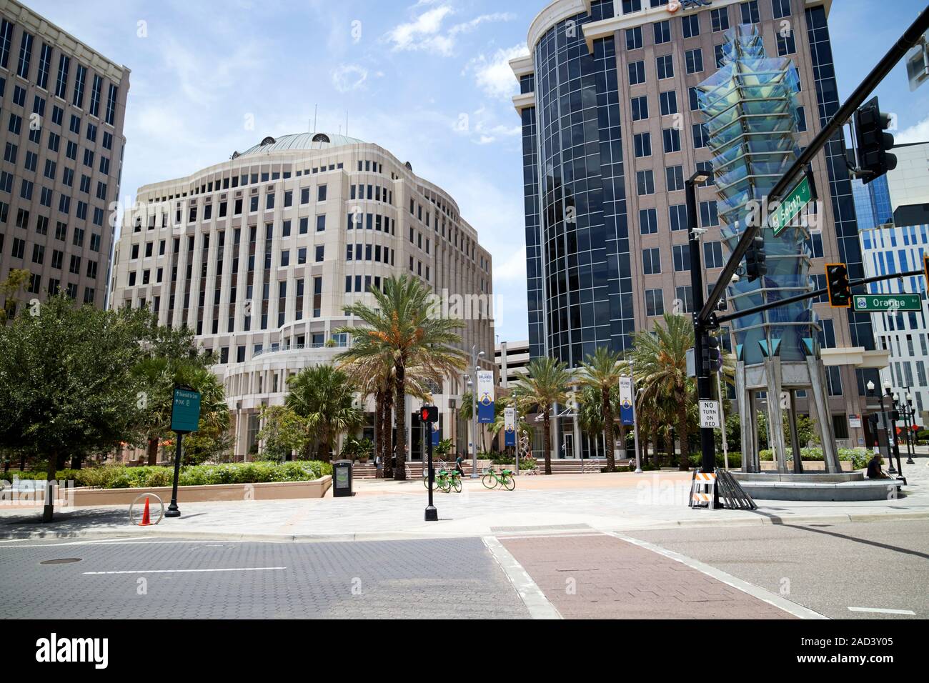 Orlando City Hall Plaza city hall cnl Turm und Central Business District der Stadt Orlando Florida USA Stockfoto