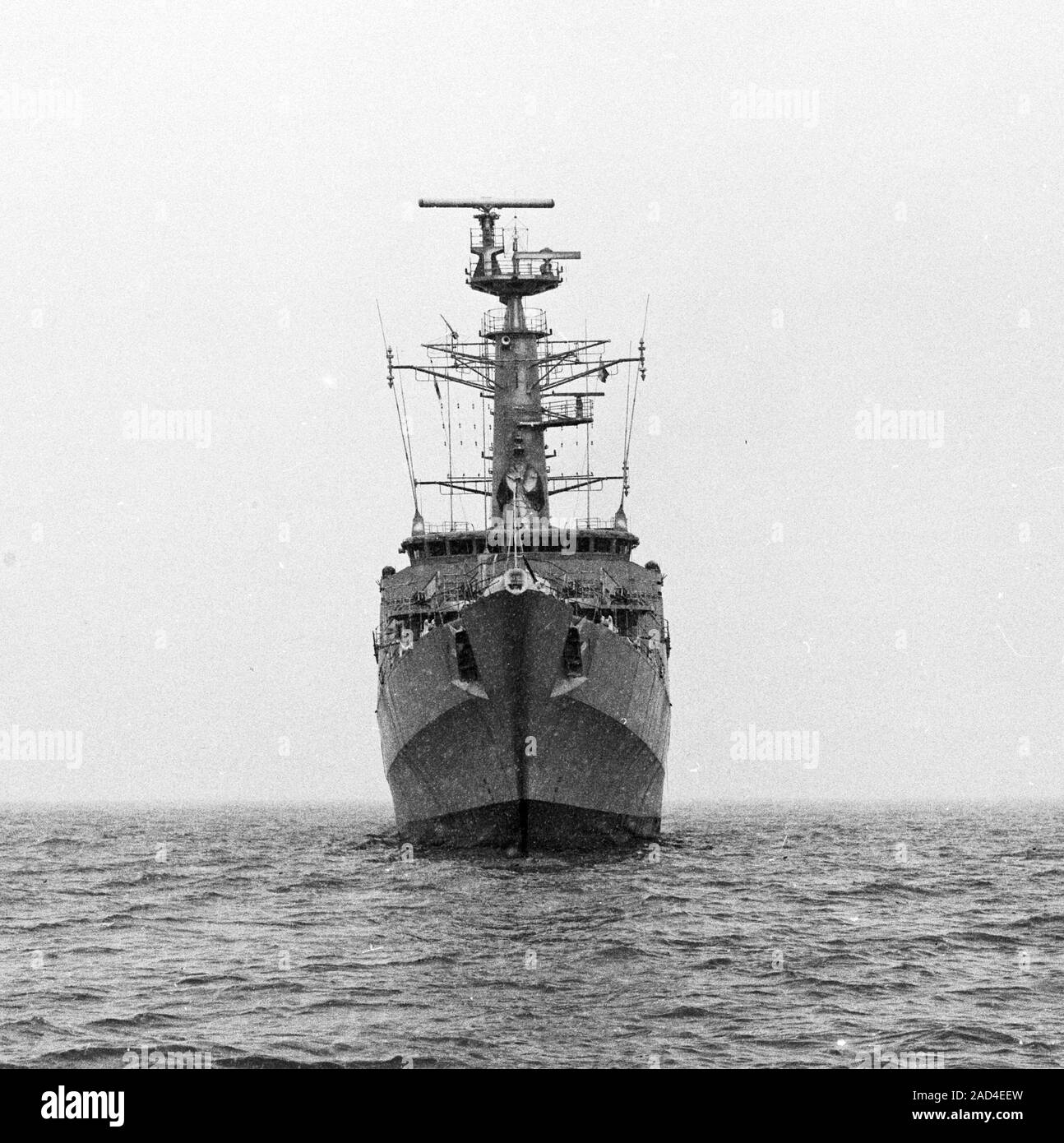 AJAXNETPHOTO. 1970 S. Am Meer, im Englischen Kanal. - Neue Fregatte HMS ACTIVE AUF MEER STUDIEN. Foto: VT-COLLECTION/AJXNETPHOTO REF: () NA VT ACTIVE 10A Stockfoto
