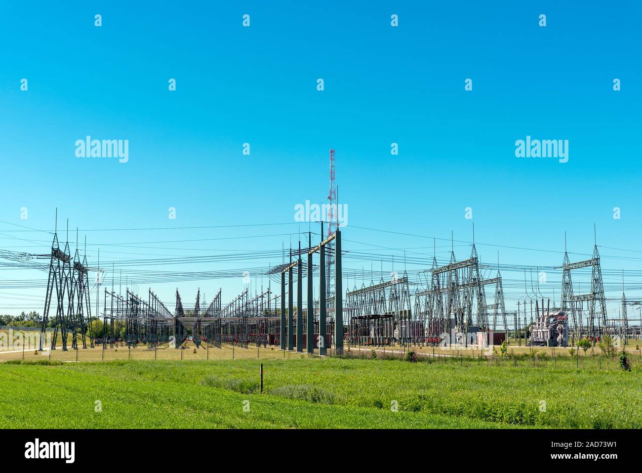 Große elektrische Relais Station in Deutschland gesehen Stockfoto