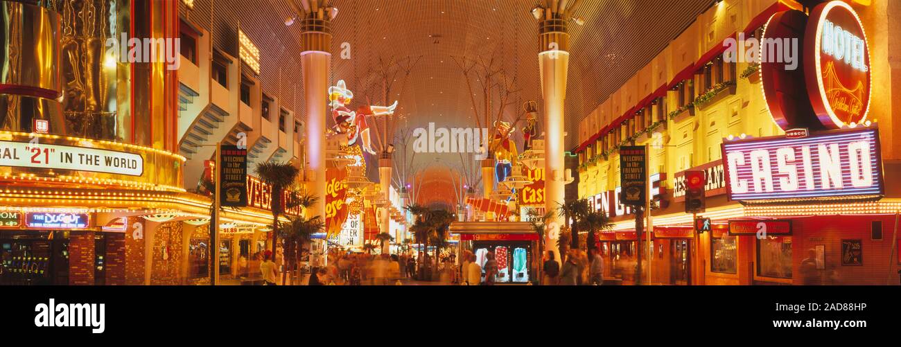 Blick auf den Las Vegas bei Nacht, Nevada, USA Stockfoto