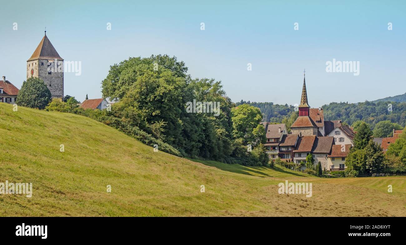 Kaiserstuhl Aargau mit Kirche St. Katharina, Hochrhein, Schweiz Stockfoto