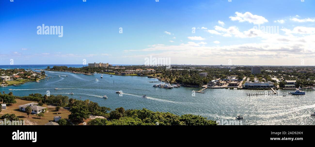 Luftaufnahme von loxahatchee River von Jupiter Inlet Leuchtturm in Jupiter, Florida. Stockfoto