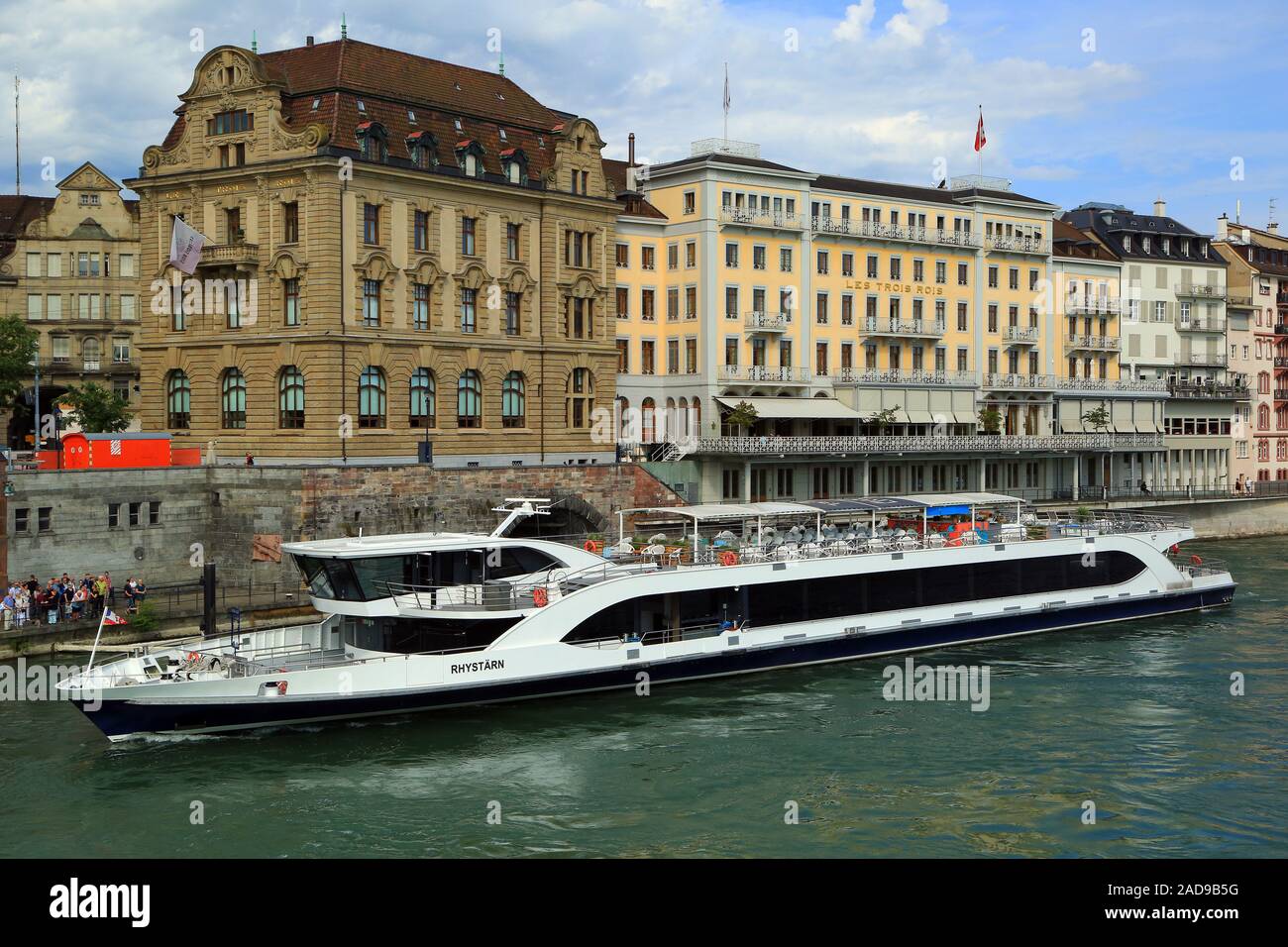 Basel, Schweiz, Rheinufer Schifflände Passagierschiff Rhystärn Stockfoto