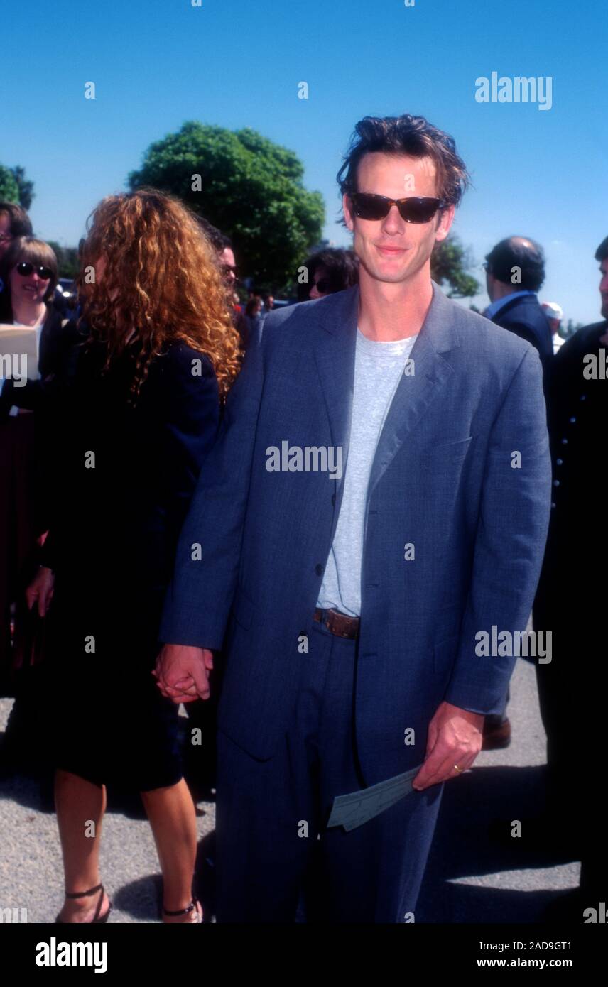 Santa Monica, Kalifornien, USA, 27. März 1995 Schauspieler und Regisseur Peter Berg besucht die 10. jährliche Independent Spirit Awards am 27. März 1995 in Santa Monica Beach in Santa Monica, Kalifornien, USA. Foto von Barry King/Alamy Stock Foto Stockfoto