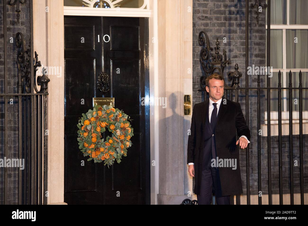 London, Großbritannien. Vom 3. Dezember 2019. Im Bild: Emmanuel Längestrich - Präsident von Frankreich. Boris Johnson, der britische Premierminister Hosts eine Rezeption mit ausländischen Staats- und Regierungschefs vor der NATO (North Atlantic Treaty Organisation) Sitzung am 4. Dezember. Credit: Colin Fisher/Alamy Leben Nachrichten. Stockfoto