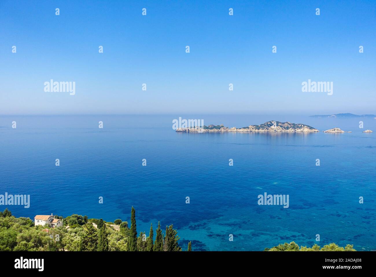 Blick von afionas auf Dragon Island, Korfu, Griechenland Stockfoto