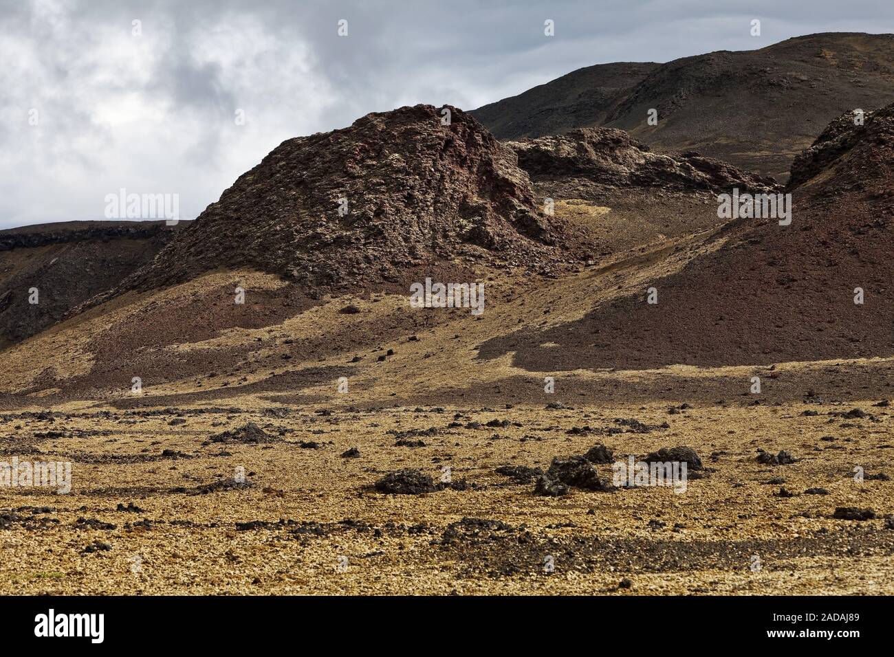 Bizarr geformten Landschaft mit Lavasteinen und Bimsstein, Dyngjufoell, Highlands, Island, Europa Stockfoto