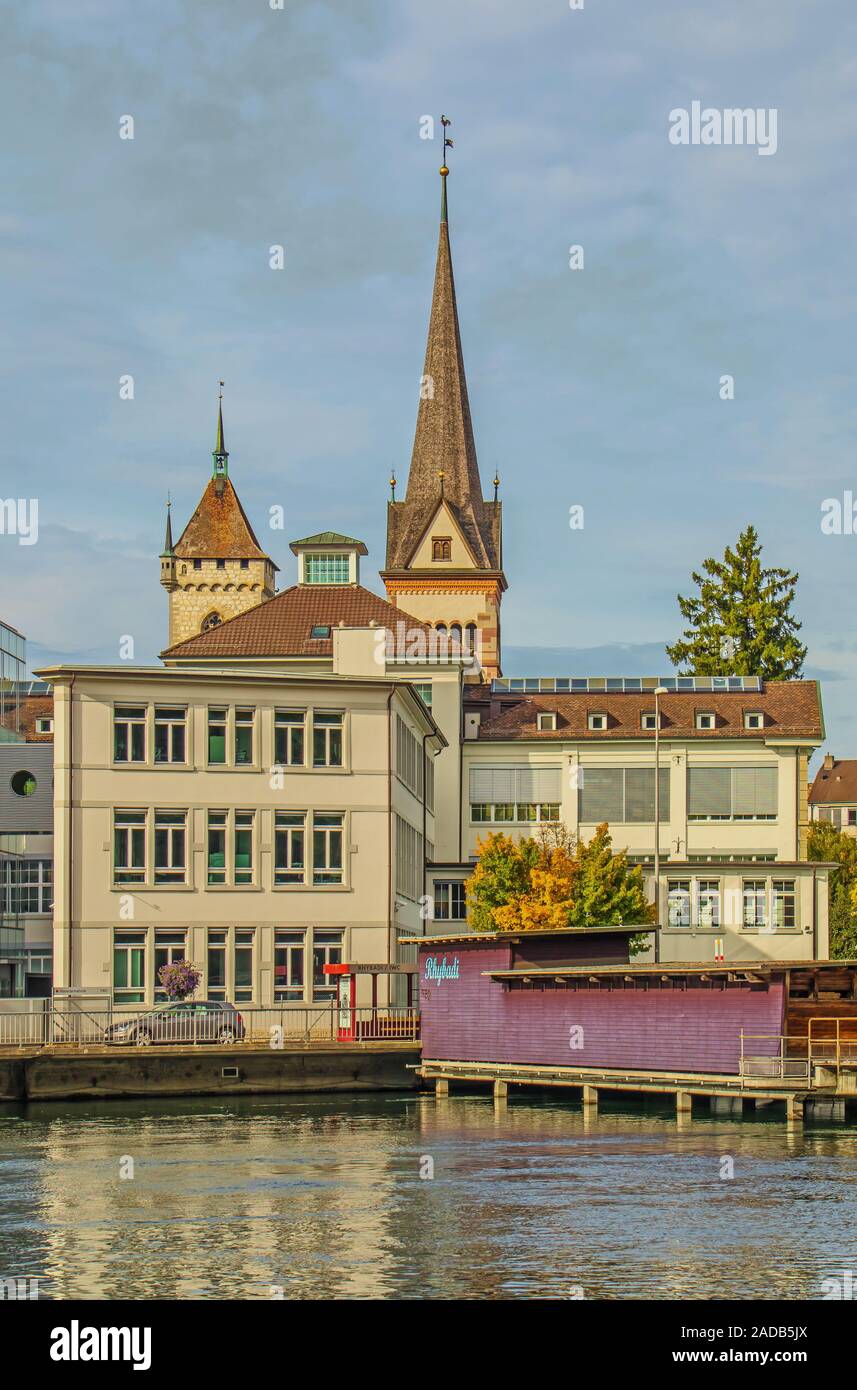 Schaffhausen am Hochrhein mit St. Johann und Münster Allerheiligen, Schweiz Stockfoto