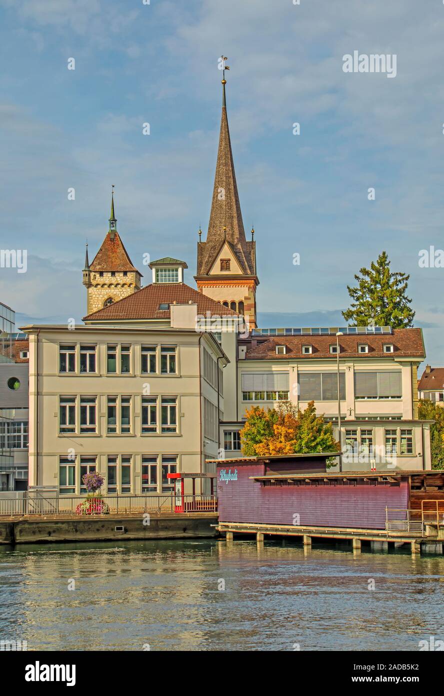 Schaffhausen am Hochrhein mit St. Johann und Münster Allerheiligen, Schweiz Stockfoto