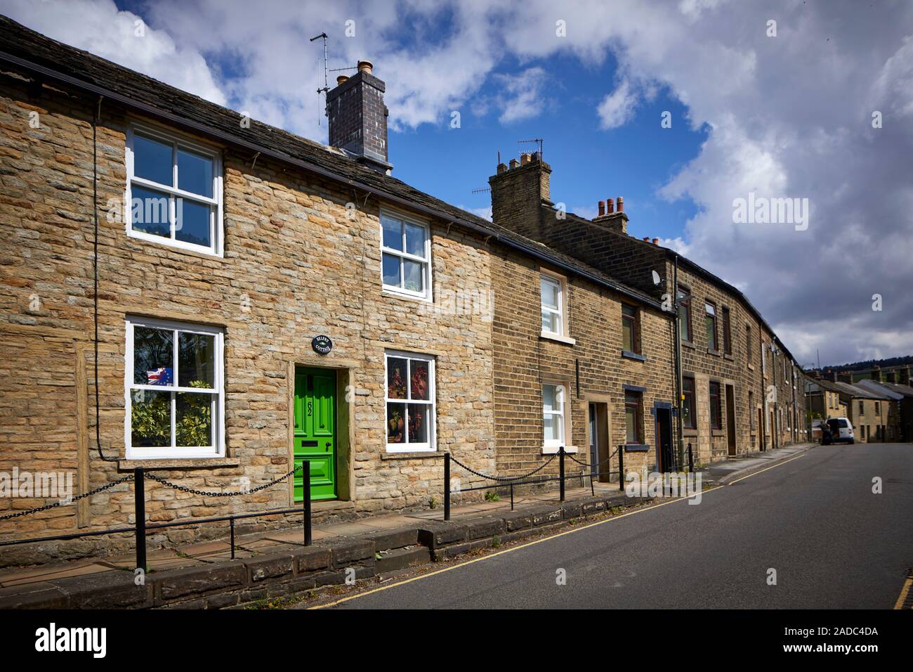 Glossop Markt der Stadt, die High Peak, Derbyshire, England. Glossop Altstadt Reihenhäuser Stockfoto