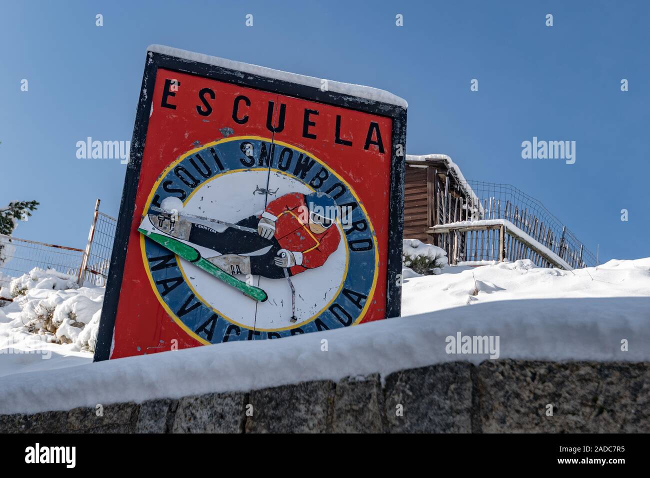 Skischule, in der Nähe von Madrid, Navacerrada Spanien Stockfoto