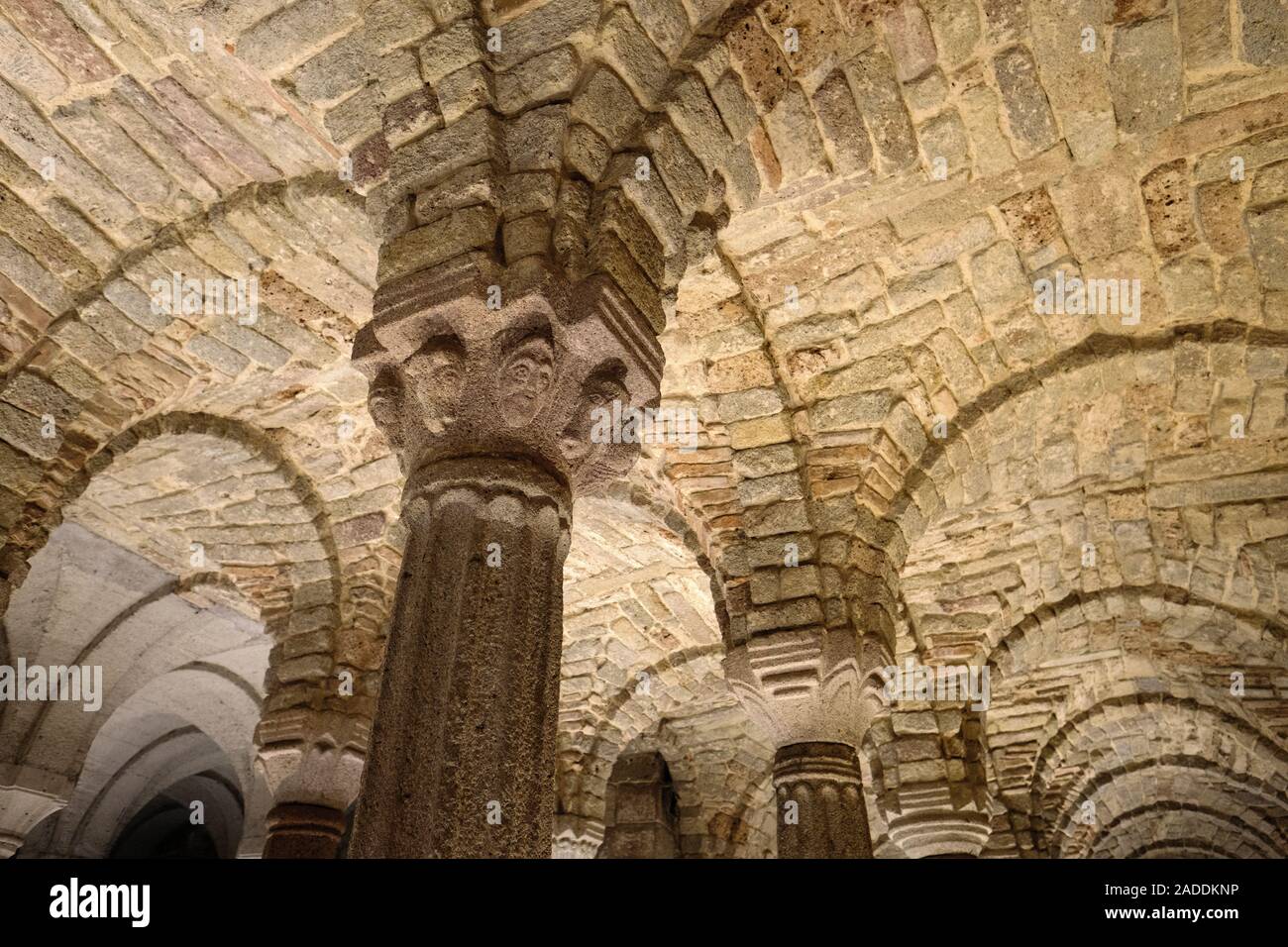 Jahrhundert aus Stein Lombard crypt Architektur Abbazia di San Salvatore/Abbadia San Salvatore, Monte Amiata, Toskana Italien Stockfoto