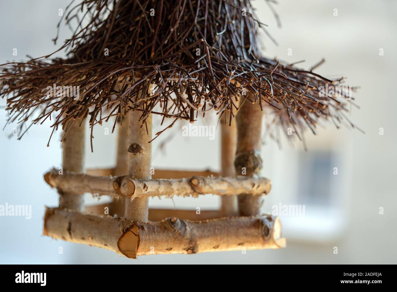 Hausgemachte Bird Feeder. Die Vögel im Winter Stockfoto