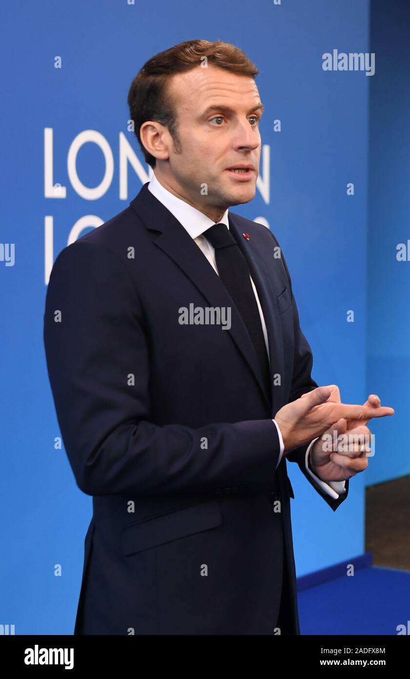 Präsident Frankreichs, Emmanuel Längestrich kommt für die jährlichen Nato-Gipfel der Staats- und Regierungschefs im Grove Hotel in Watford, Hertfordshire. PA-Foto. Bild Datum: Mittwoch, 4. Dezember 2019. Siehe PA Geschichte Politik der Nato. Photo Credit: Chris J Ratcliffe/PA-Kabel Stockfoto