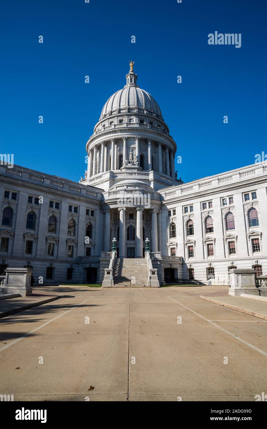 Wisconsin State Capitol, ein Beaux-Arts Gebäude im Jahr 2017 abgeschlossen, Madison, Wisconsin, USA Stockfoto