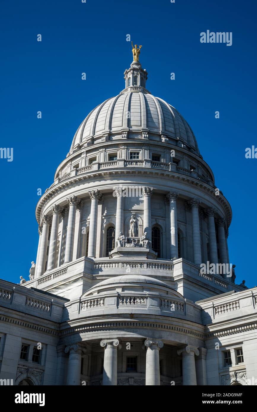 Wisconsin State Capitol, ein Beaux-Arts Gebäude im Jahr 2017 abgeschlossen, Madison, Wisconsin, USA Stockfoto