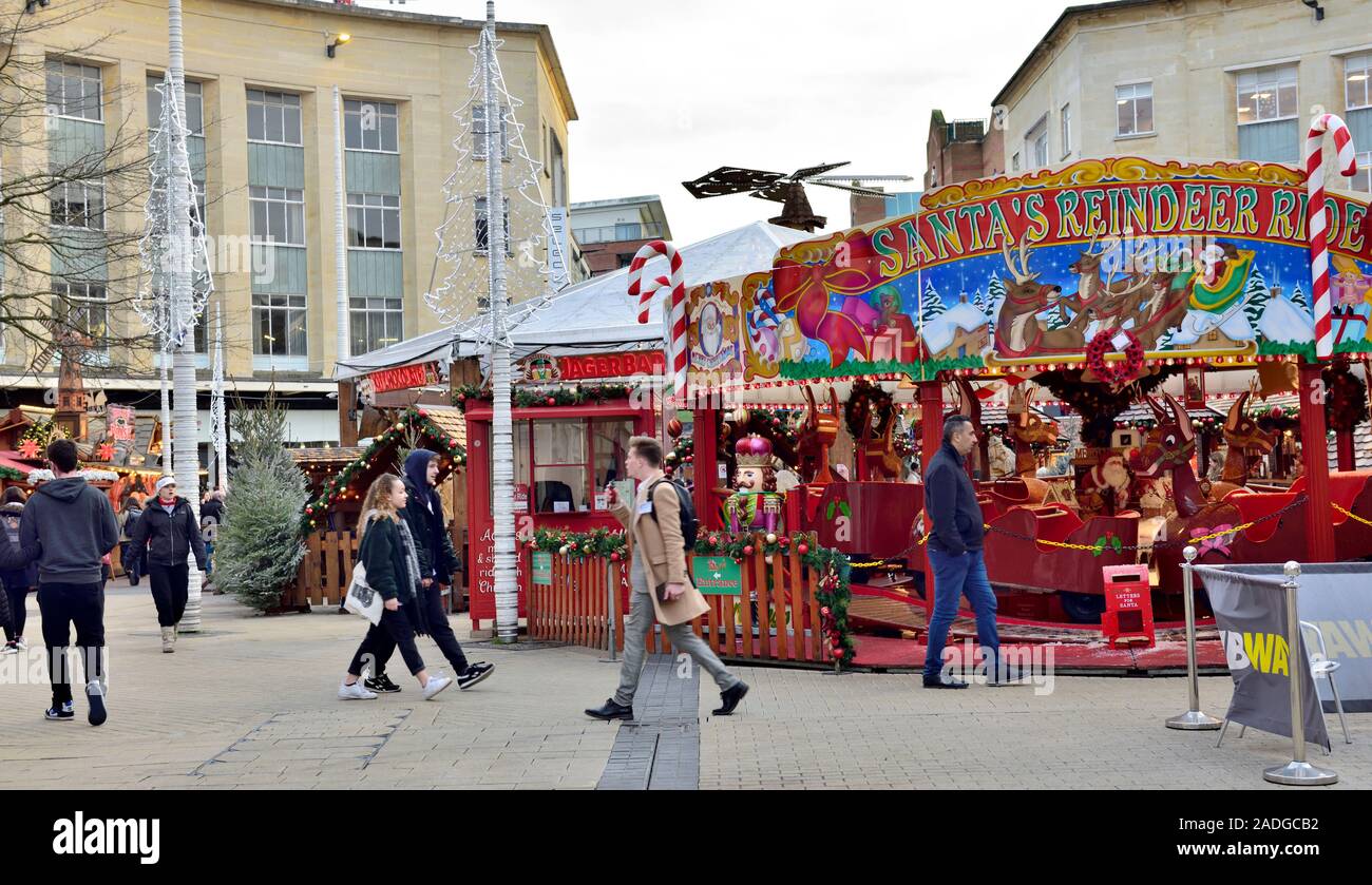 Weihnachtsmarkt in Broadmead, Bristol, Großbritannien Stockfoto
