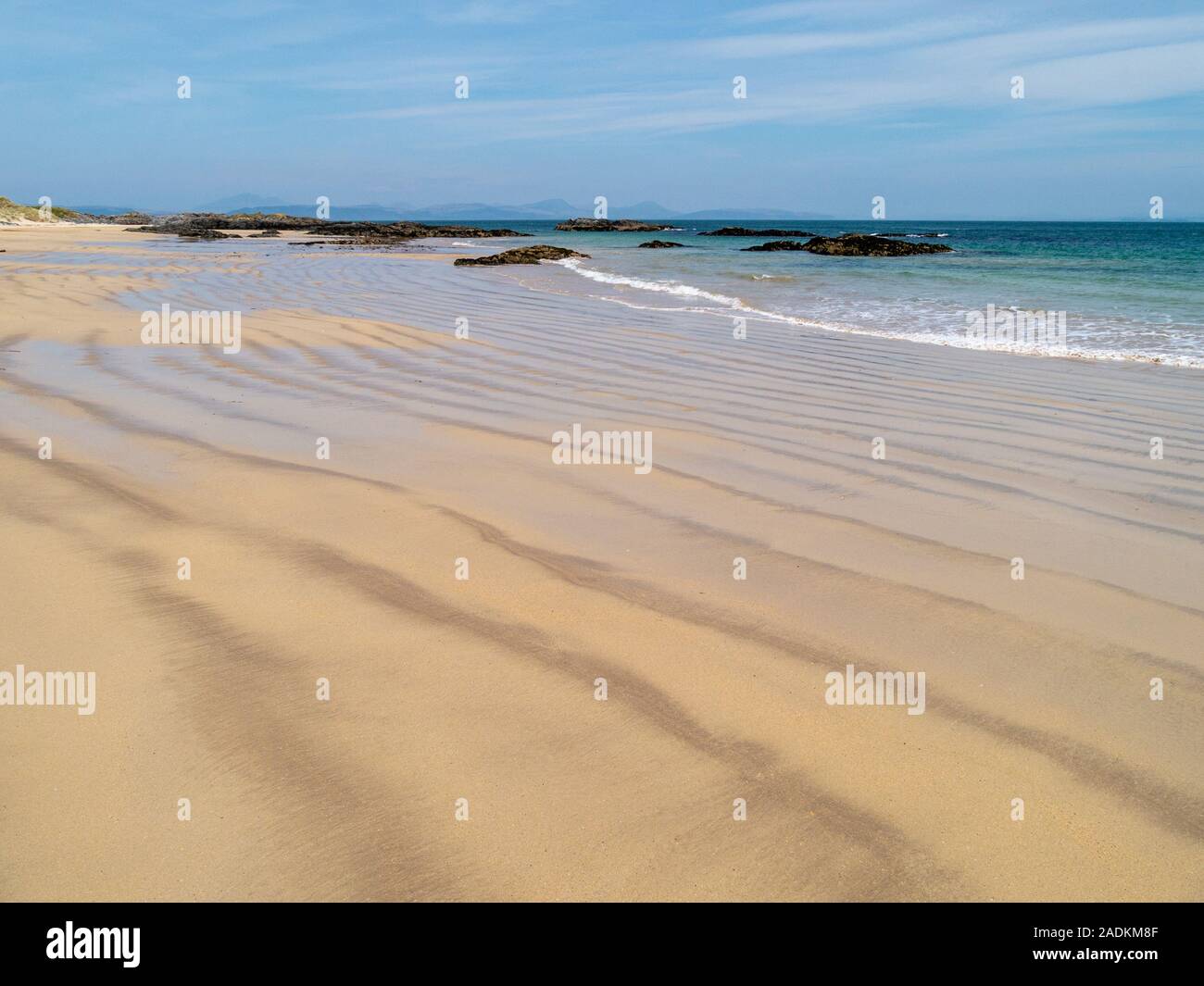 Ausdehnung des wunderschönen sauberen Sand und Wellen, Balnahard Strand, Insel Colonsay in der Inneren Hebriden, Schottland, Großbritannien Stockfoto