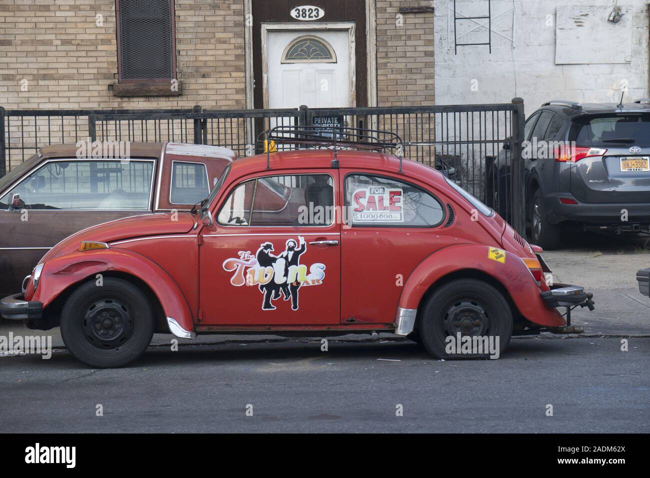 Klassische Volkswagon Beetle gesichtet auf der Straße im Borough Park Brooklyn. Der VW Käfer war ein großer Hit in Amerika in den 60er Jahren ab. Stockfoto