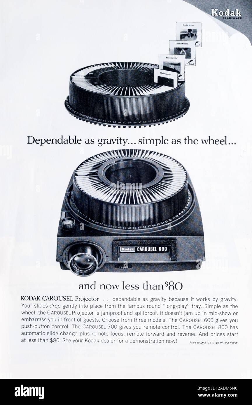 1966 Magazin Werbung für Kodak Carousel Diaprojektoren. Stockfoto