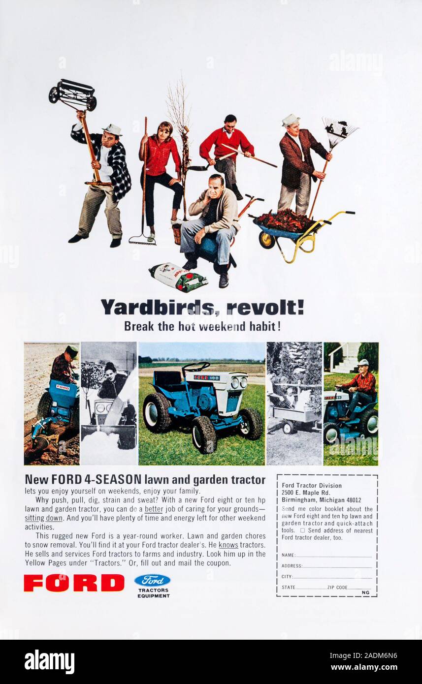 1966 Magazin Werbung für Ford Rasen- und Gartentraktoren. Stockfoto