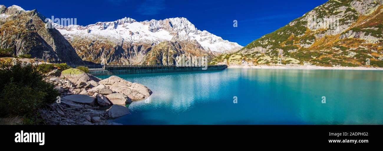 Gelmer See in der Nähe von der Grimselpass in den Schweizer Alpen, Gelmersee, Schweiz, Berner Oberland, Schweiz. Stockfoto