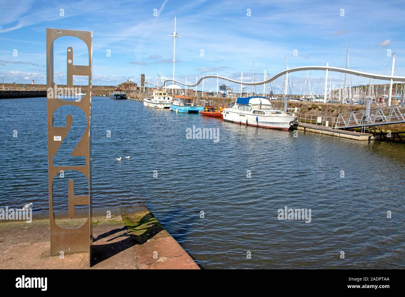 Marker an den Start der von Küste zu Küste Fahrradtour in Whitehaven Stockfoto