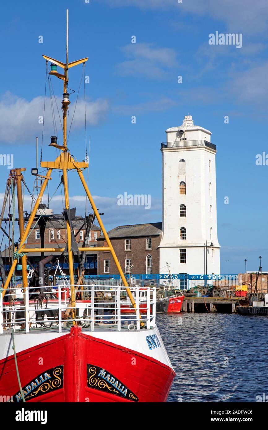 Fisch Kai niedrige Leuchtturm Stockfoto