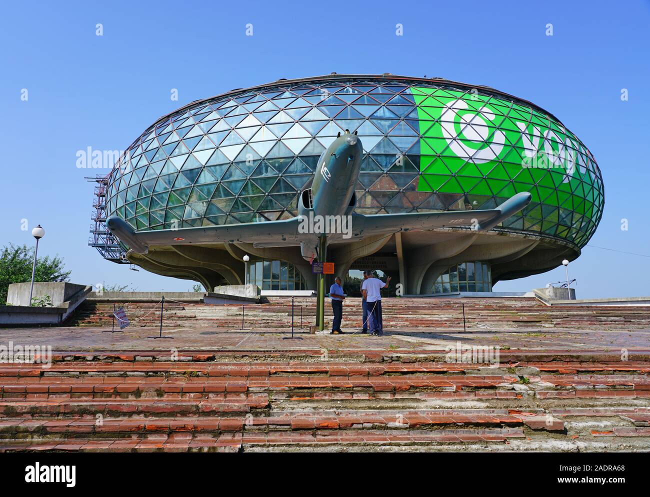 Belgrad, SERBIEN-19 Jun 2019 - Blick auf das Wahrzeichen Aeronautical Museum Belgrad (Ehemaligen jugoslawischen Luftfahrttechnischen Museum) Neben der Belgrader Ni entfernt Stockfoto