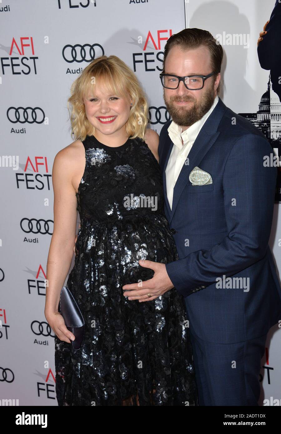 LOS ANGELES, Ca. November 11, 2016: Schauspielerin Alison Pill & Ehemann Schauspieler Joshua Leonard bei Premiere von 'Miss Sloane' an der TCL Chinese Theater. © 2016 Paul Smith/Featureflash Stockfoto