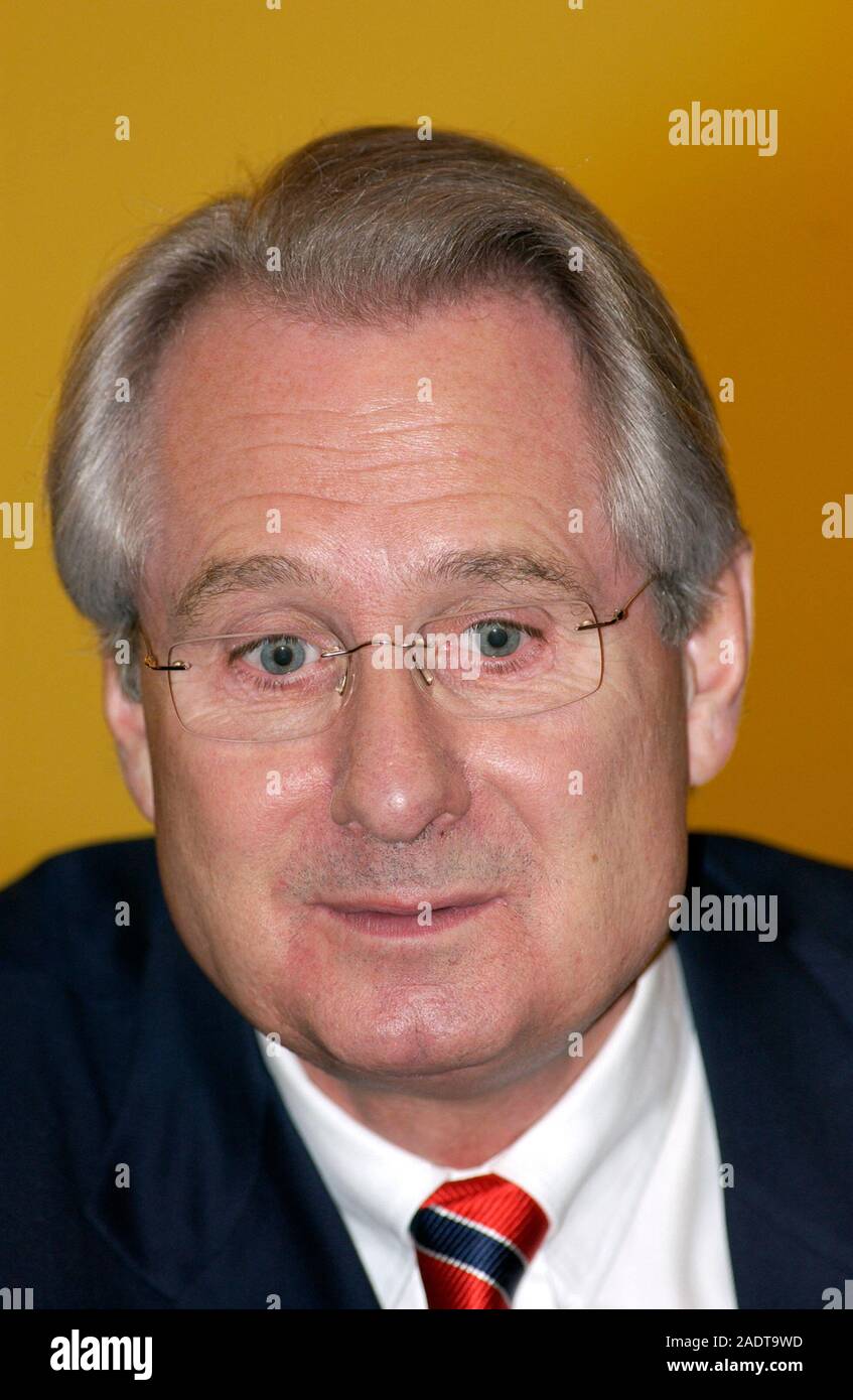 Köln Deutschland 06.Mai 2004, Business: Aktionäre der Deutsche Post AG; CEO Dr. Klaus Zumwinkel, Stockfoto