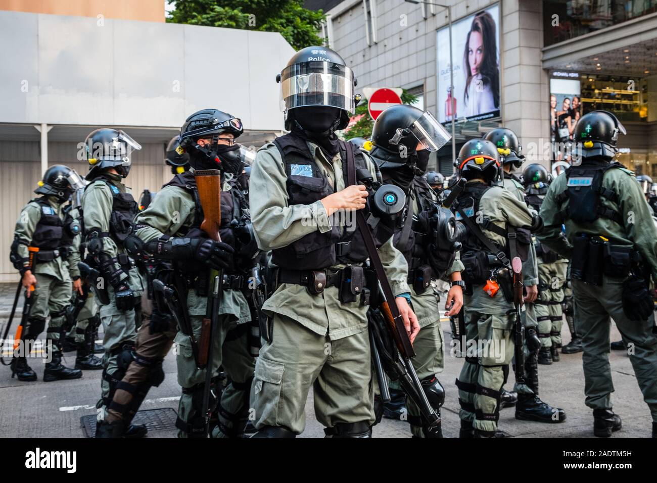 HongKong - Dezember 01, 2019: Bereitschaftspolizei auf Demonstration während der Proteste 2019, eine Serie von Demonstrationen in Hongkong gestartet als Anti-Extradition Gesetz änderung Rechnung (Anti-Elab) Bewegung. Stockfoto