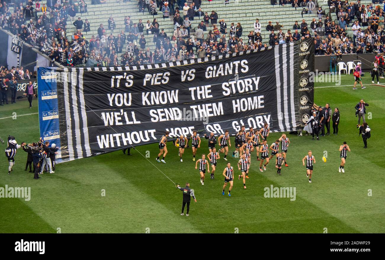 Collingwood Football Club banner 2019 AFL vorläufige endgültige Melbourne Cricket Ground MCG Victoria Australien. Stockfoto