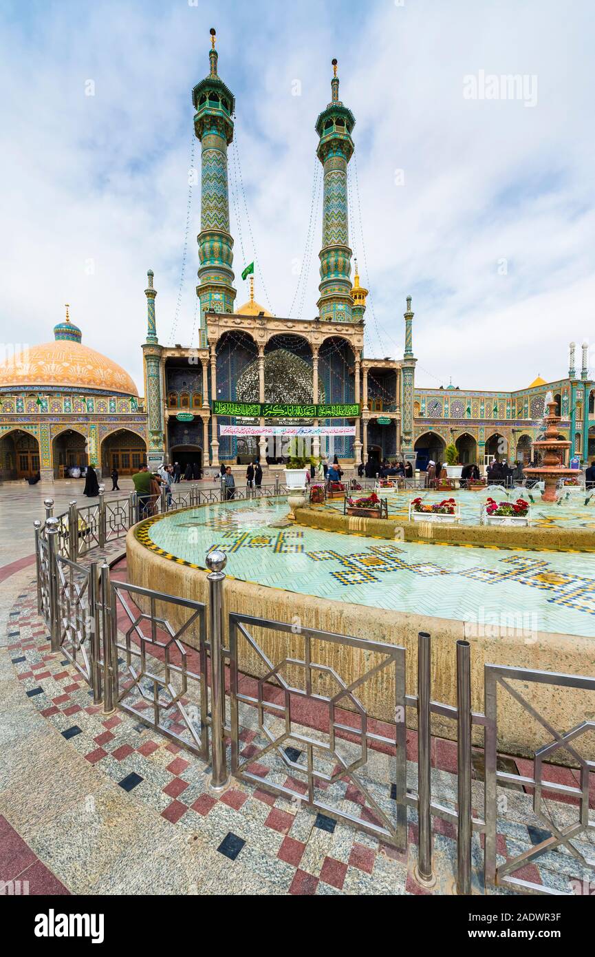 Hazrat-e Masumeh, Heiligtum von Fatima Al-masumeh Schwester von acht Imam Reza und Tochter des siebten Imam Musa al-Kadhim, Qom, Iran Stockfoto