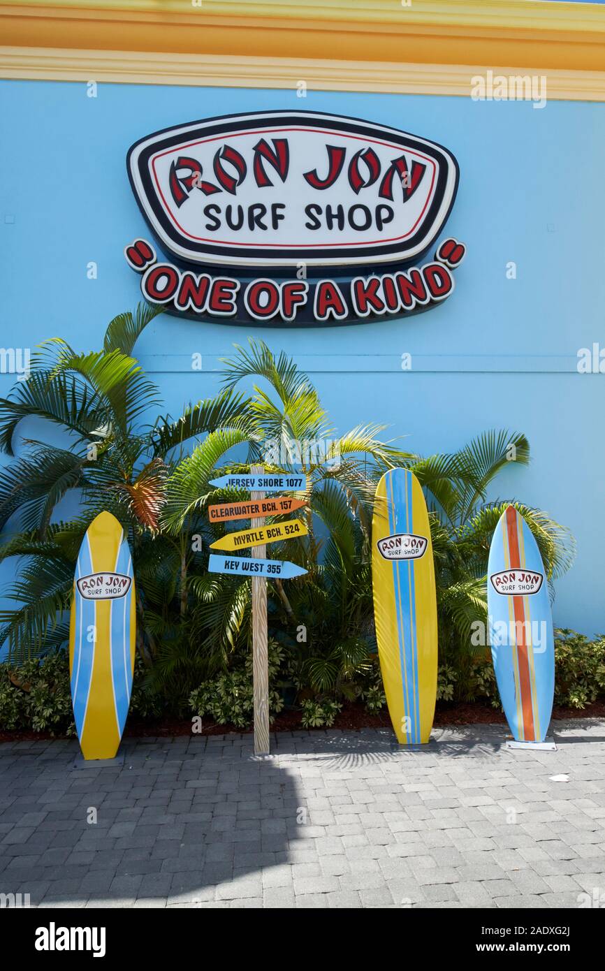 Foto Gelegenheit site außerhalb Ron Jon Surf Shop, Daytona Beach, Florida USA Stockfoto