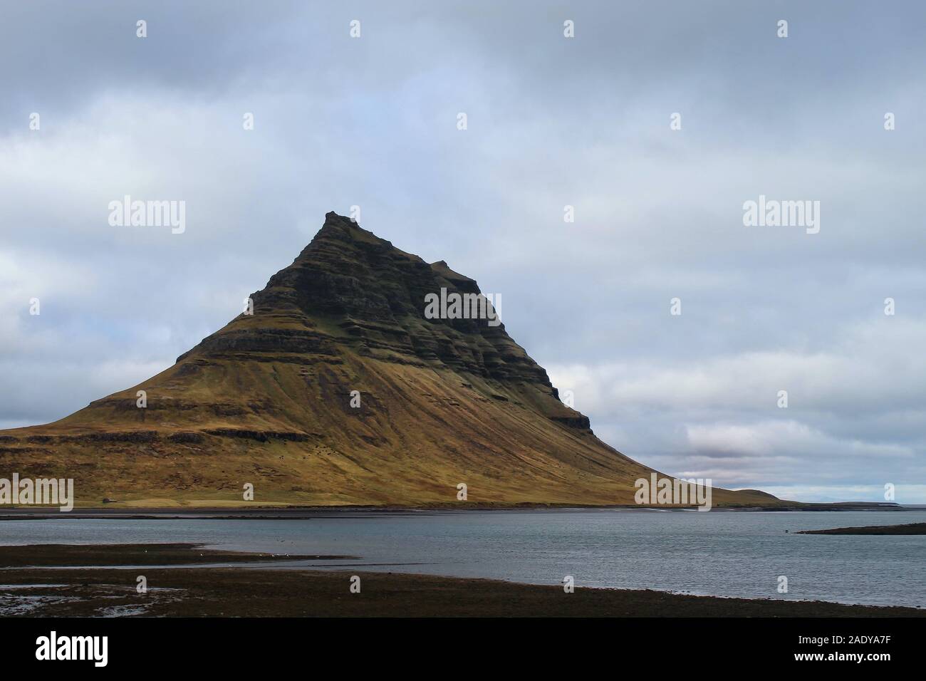 Schönen vulkanischen Berg Islands Stockfoto