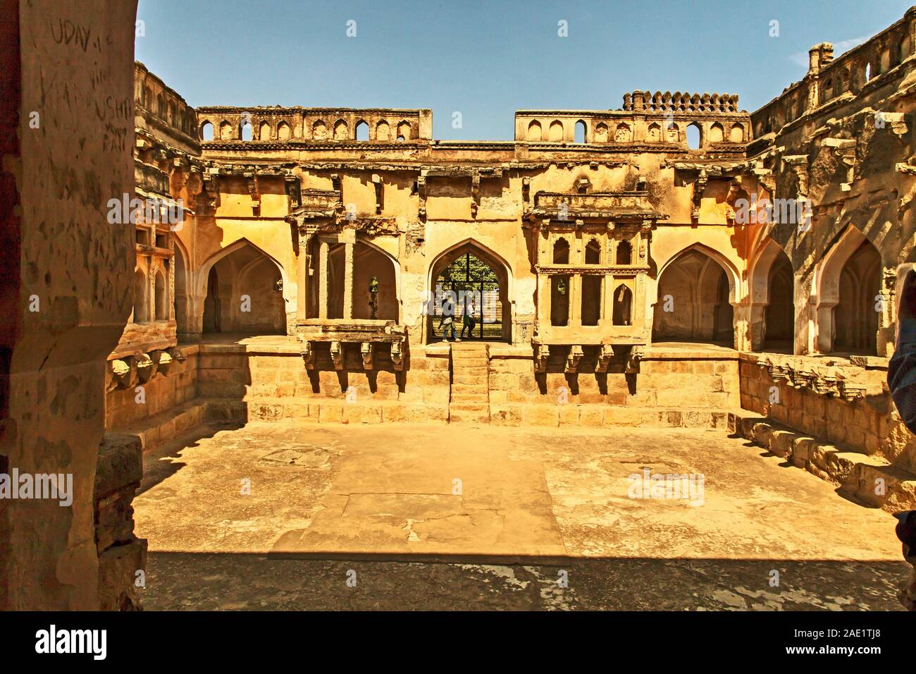 Queens Badewanne, Royal Enclosure, Hampi, Phantasialand, Karnataka, Indien, Asien Stockfoto