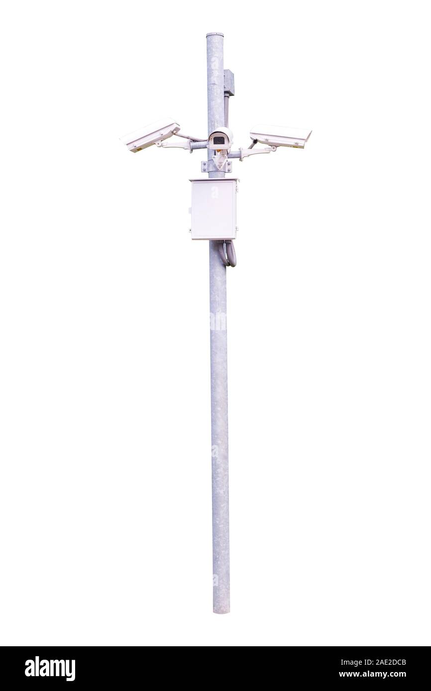 CCTV-Kamera am Stahlmast für Sicherheit Überwachung montiert. Und die Daten mit Video speichern als Beweis für den Benutzer, auf weißem Hintergrund Stockfoto