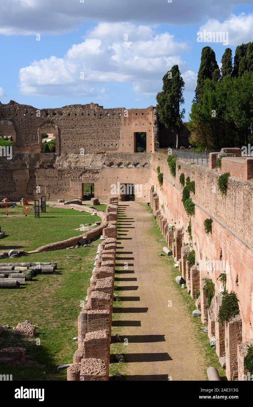 Rom. Italien. Die Pfälzische Stadion (Stadio Palatino) des Palastes des Domitian (Palazzo di Domiziano) auf dem Palatin. Stockfoto