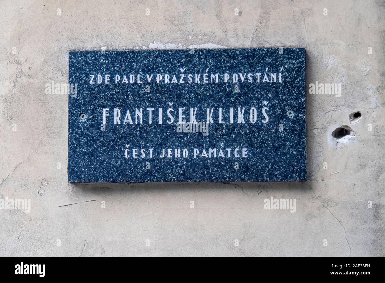 Gedenktafel in Erinnerung an Frantisek Klikos auf Wand Der Altneu-synagoge Altstadt in Prag in der Tschechischen Republik. Stockfoto