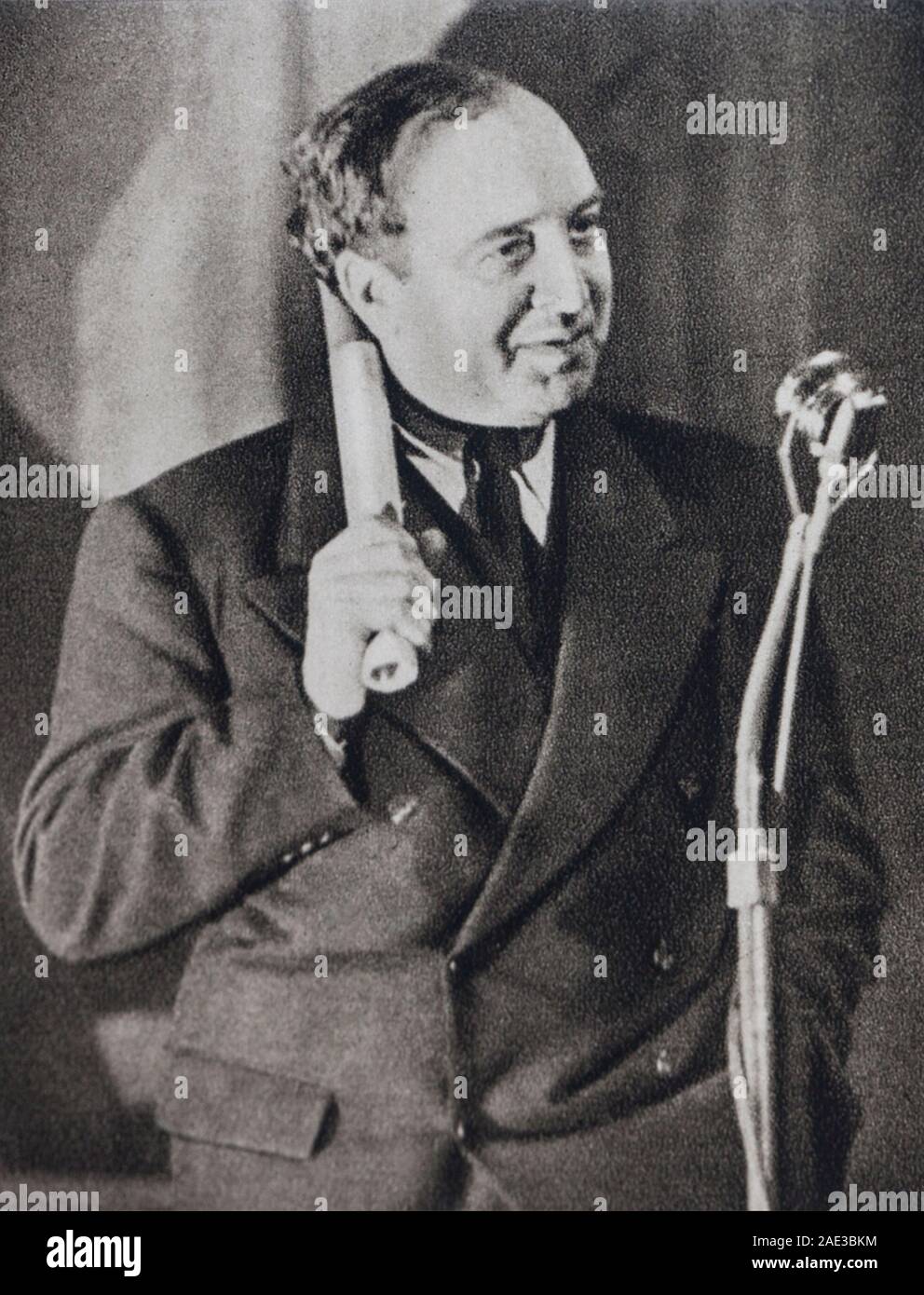 Die Lautsprecher des Freien Frankreich in London: Jacques Duchesne Stockfoto