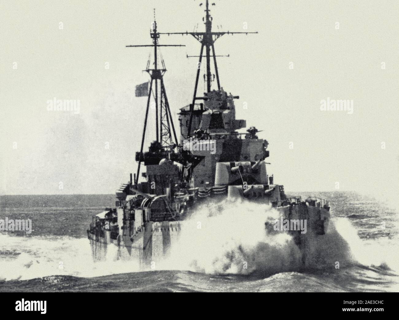 Britische Ajax leichter Kreuzer HMS (Ajax) auf See in der Nähe von Tobruk. Mittelmeer. November 1941 Stockfoto