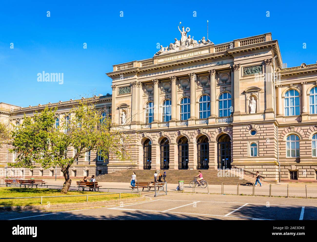 Hauptfassade des Palais Universitaire, ein im Stil der Neorenaissance Palast unter dem Deutschen Reich, die Häuser der Universität Straßburg gebaut. Stockfoto