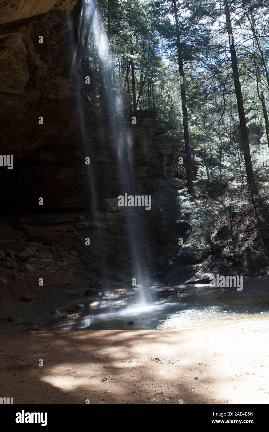 Ash Höhle fällt, Hocking Hills State Park, Ohio Stockfoto