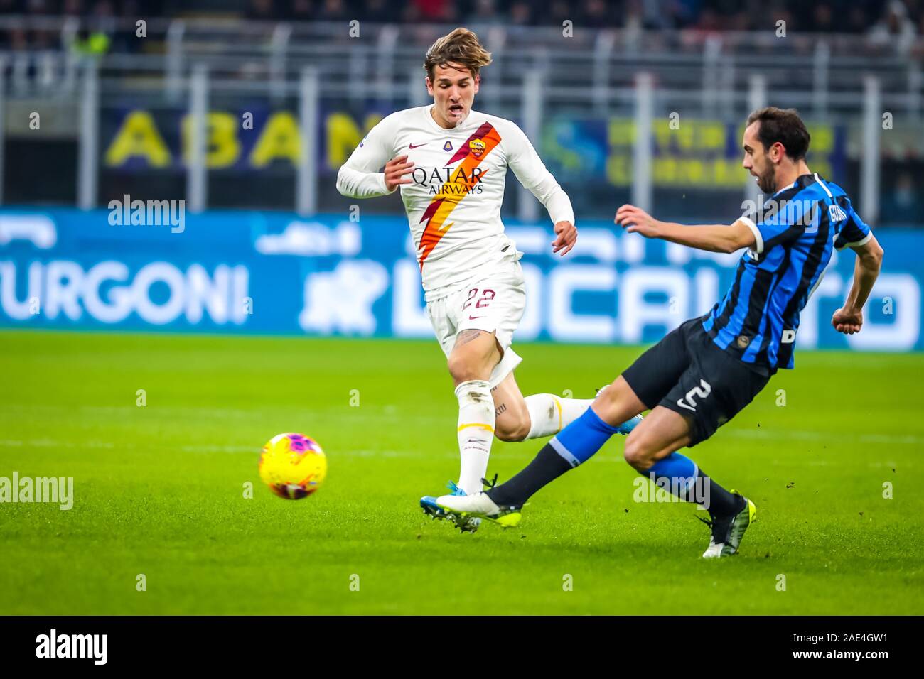 Mailand, Italien, 06 Dez 2019, nicolo zaniolo (as Roma) während Inter vs Roma - Italienische Fußball Serie A Männer Meisterschaft - Credit: LPS/Fabrizio Carabelli/Alamy leben Nachrichten Stockfoto