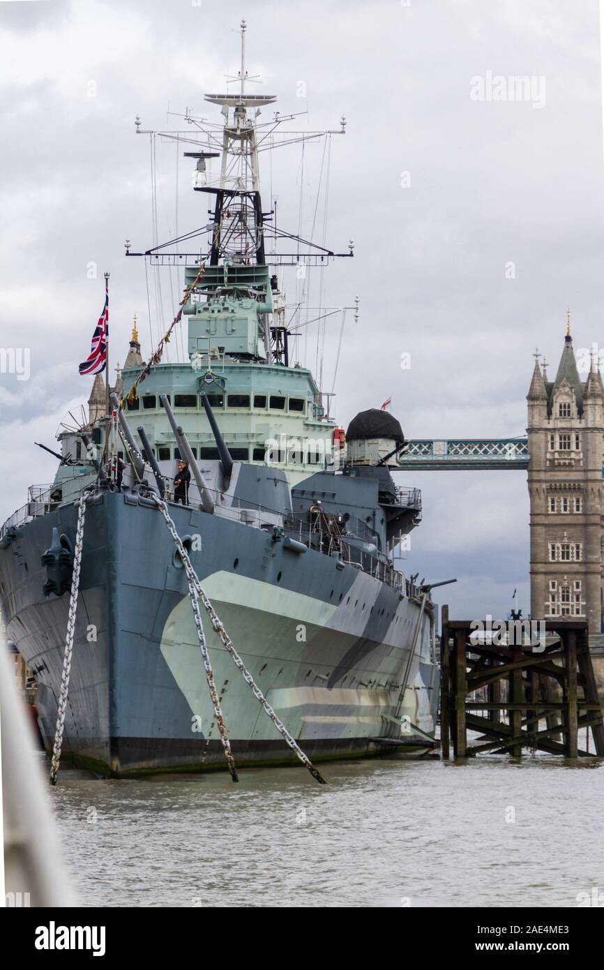 London - 05. September 2019: Blick auf die HMS Belfast Auf der Themse, London September 05, 2019 Stockfoto